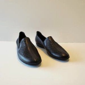Sesto Meucci black loafer, size 8 1/2, new
